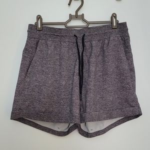 Lululemon Spring Breakaway Shorts 3 inch
